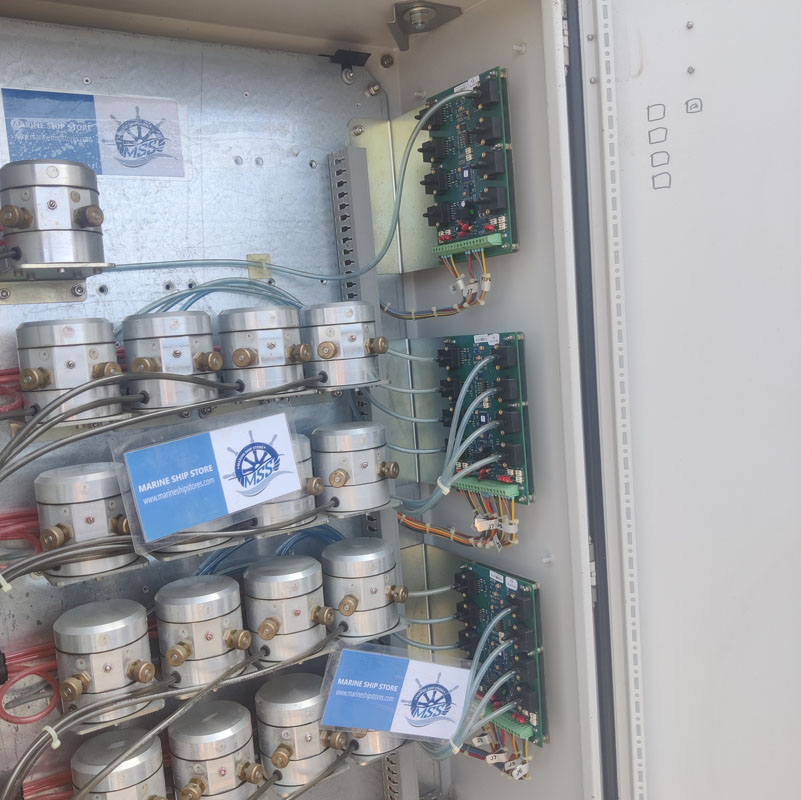 HONEYWELL TN3801 ELECTRO-PNEUMATIC LEVEL MEASURING CABINET copy