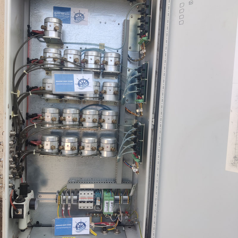 HONEYWELL TN3801 ELECTRO-PNEUMATIC LEVEL MEASURING CABINET copy